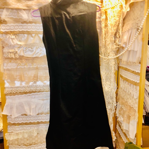 Individual midi dress in Medium! Bundle!$💜$! - Picture 5 of 13